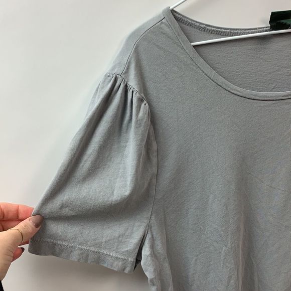 Target - Scoop Neck Tee - Picture 2 of 4